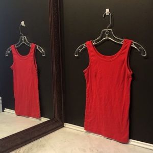 Plain red tanktop